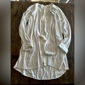 Lululemon cream sweater - size 12